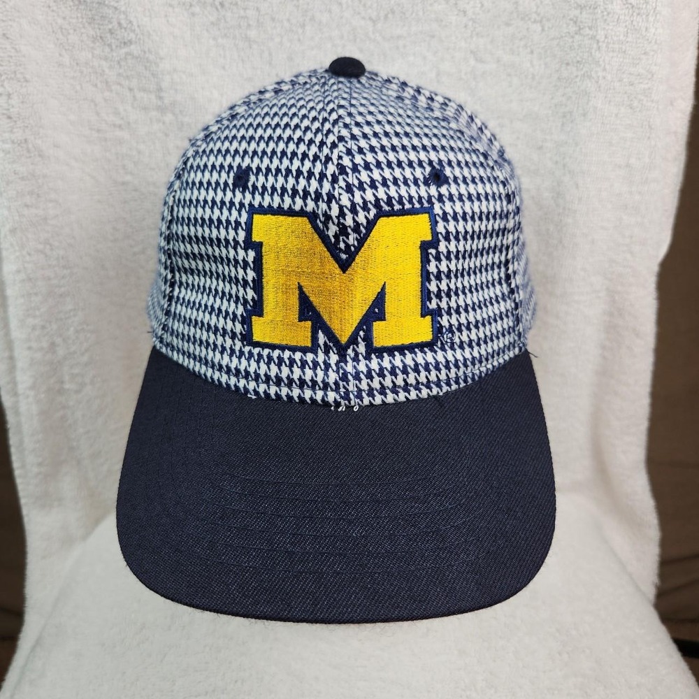 Michigan Wolverines Vintage Houndstooth Hat Cap Strapback Big M Logo 90s Kukizu